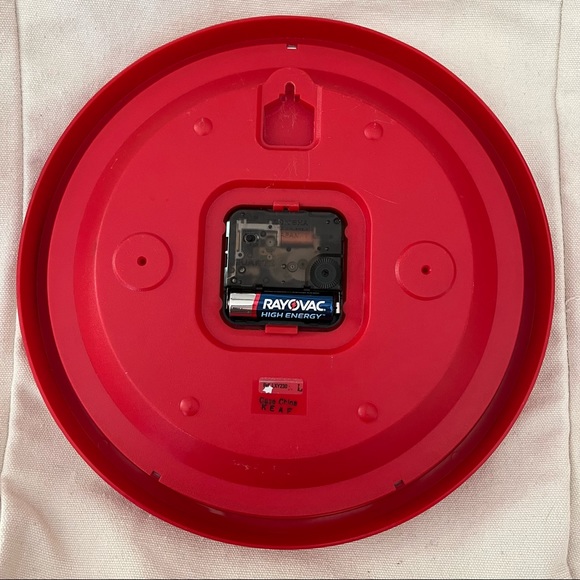 Vintage Walt Disney Goofy 10” Wall Clock Lorus Quartz Japan Red frame Tested - Picture 5 of 10